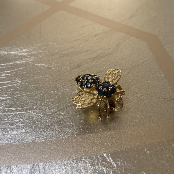 14KT Solid Yellow Gold with 20 Sapphires Blue Bubble Bee Vintage Brooch - Picture 4 of 11